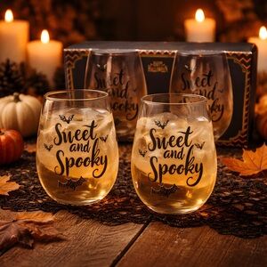 *NEW* Sweet and Spooky Stemless Glasses Set